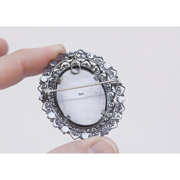 Antique miniature watercolour portrait brooch in 800 silver frame - Picture 10 of 10